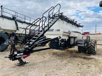 2018 BOURGAULT L7550 - Image 2