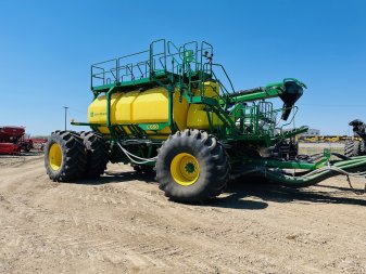 2023 JOHN DEERE C650 - Image 0