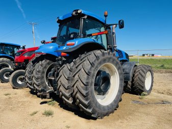2013 NEW HOLLAND T8.390 - Image 2