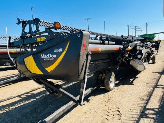 2020 MACDON FD140 - Image 0