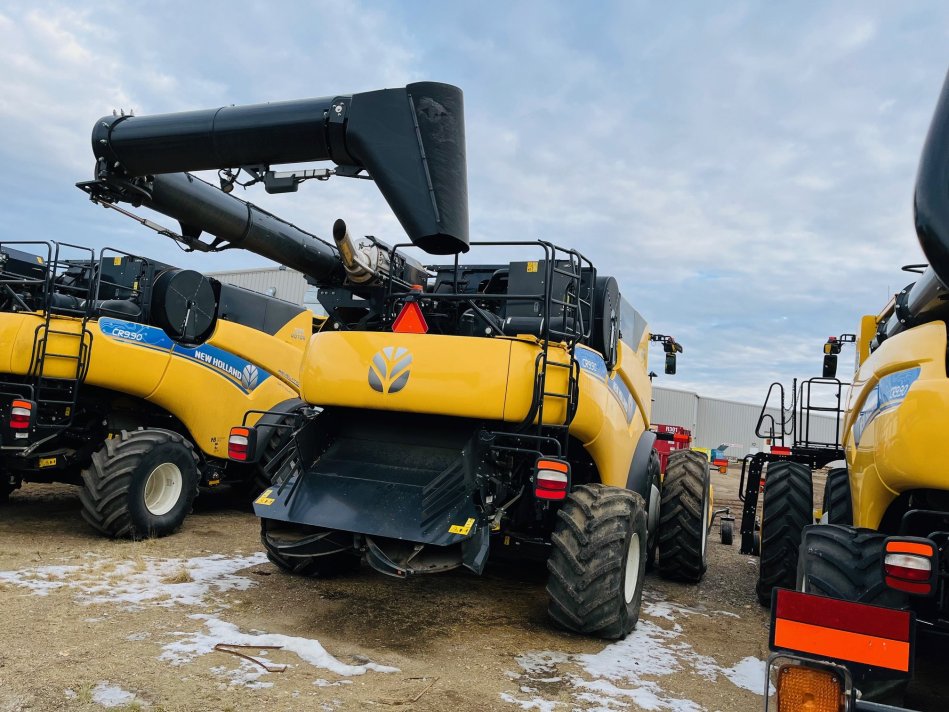 NEW HOLLAND CR9.90Z  7M2060031 131569