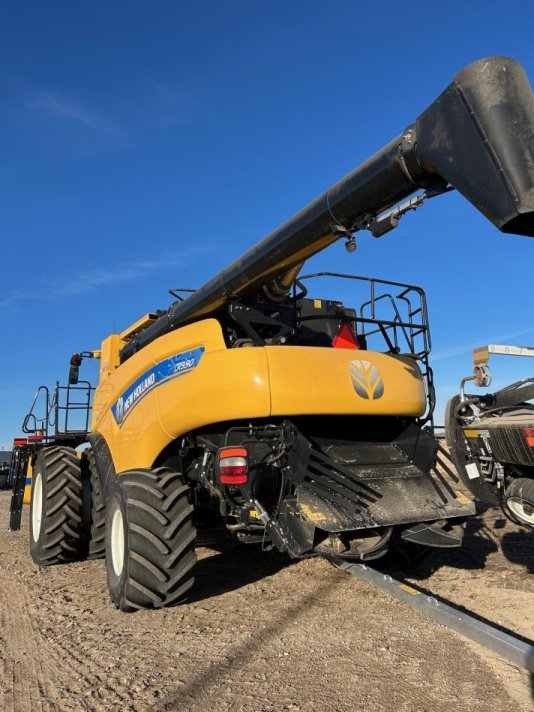 NEW HOLLAND CR9.90Z  7M2046004 130988