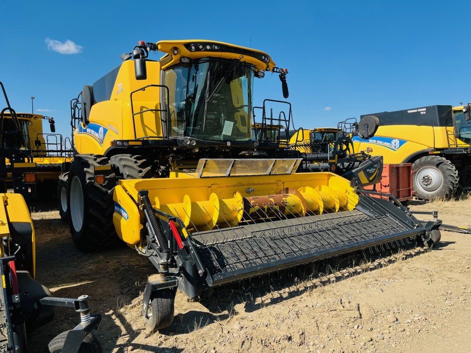 NEW HOLLAND CR8.90Z 315 Sep Hrs 7K2060006 103389