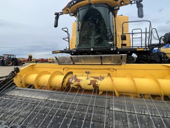 2021 NEW HOLLAND CR10.90Z 682 Sep Hrs - Image 0