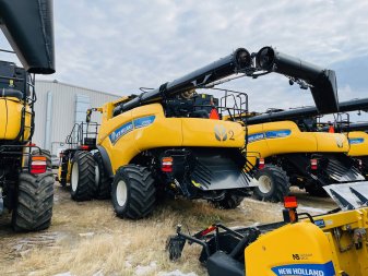 2023 NEW HOLLAND CR9.90Z 350 Sep Hours - Image 1