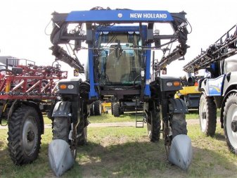 2011 NEW HOLLAND SP240F 1200 GAL - Image 0
